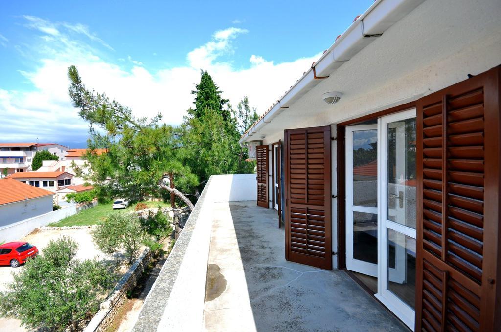 נובליה Apartments Renato מראה חיצוני תמונה